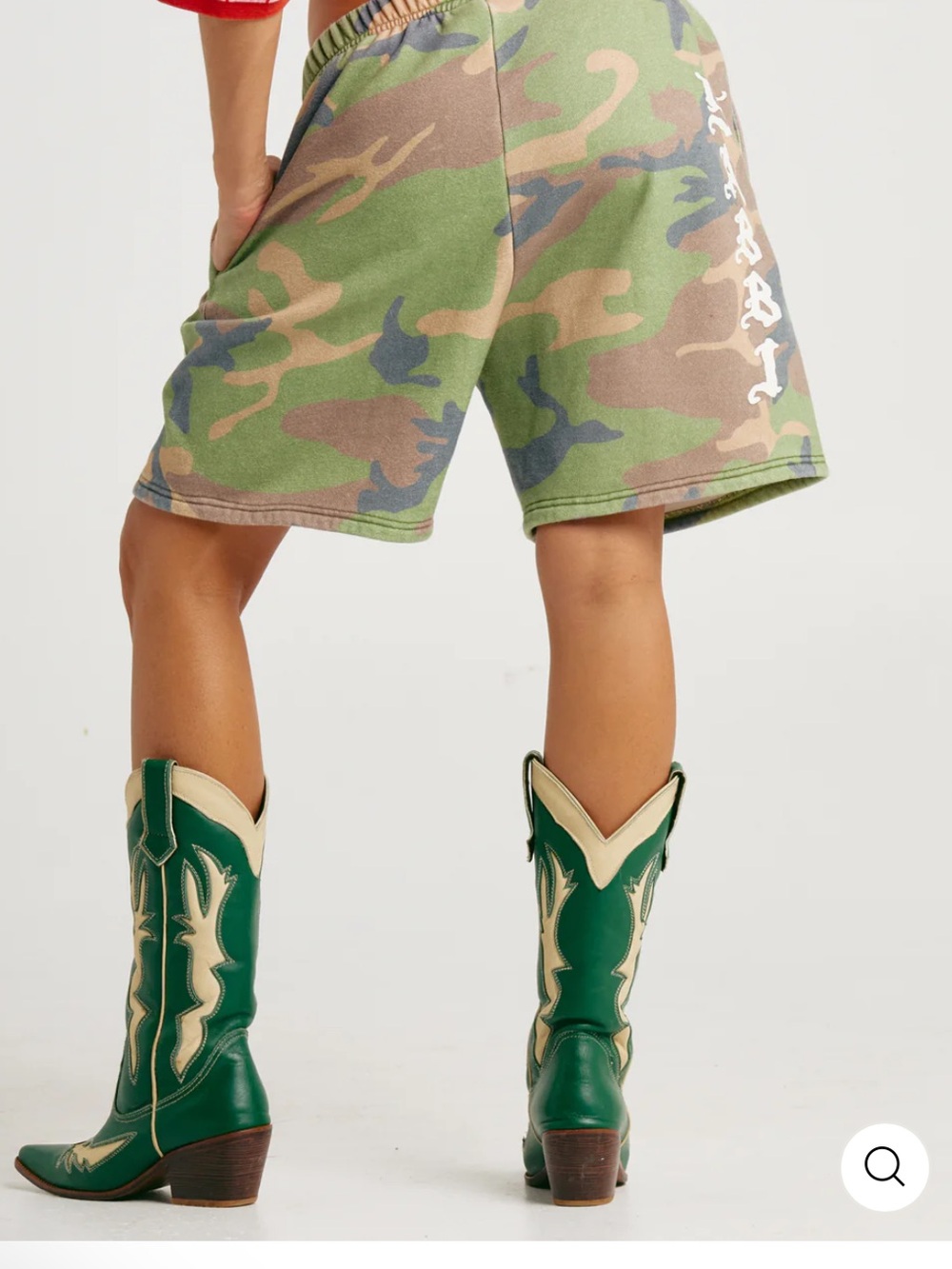 Sabbi Happy Hibiscus Camo Shorts - Picture 2 of 11